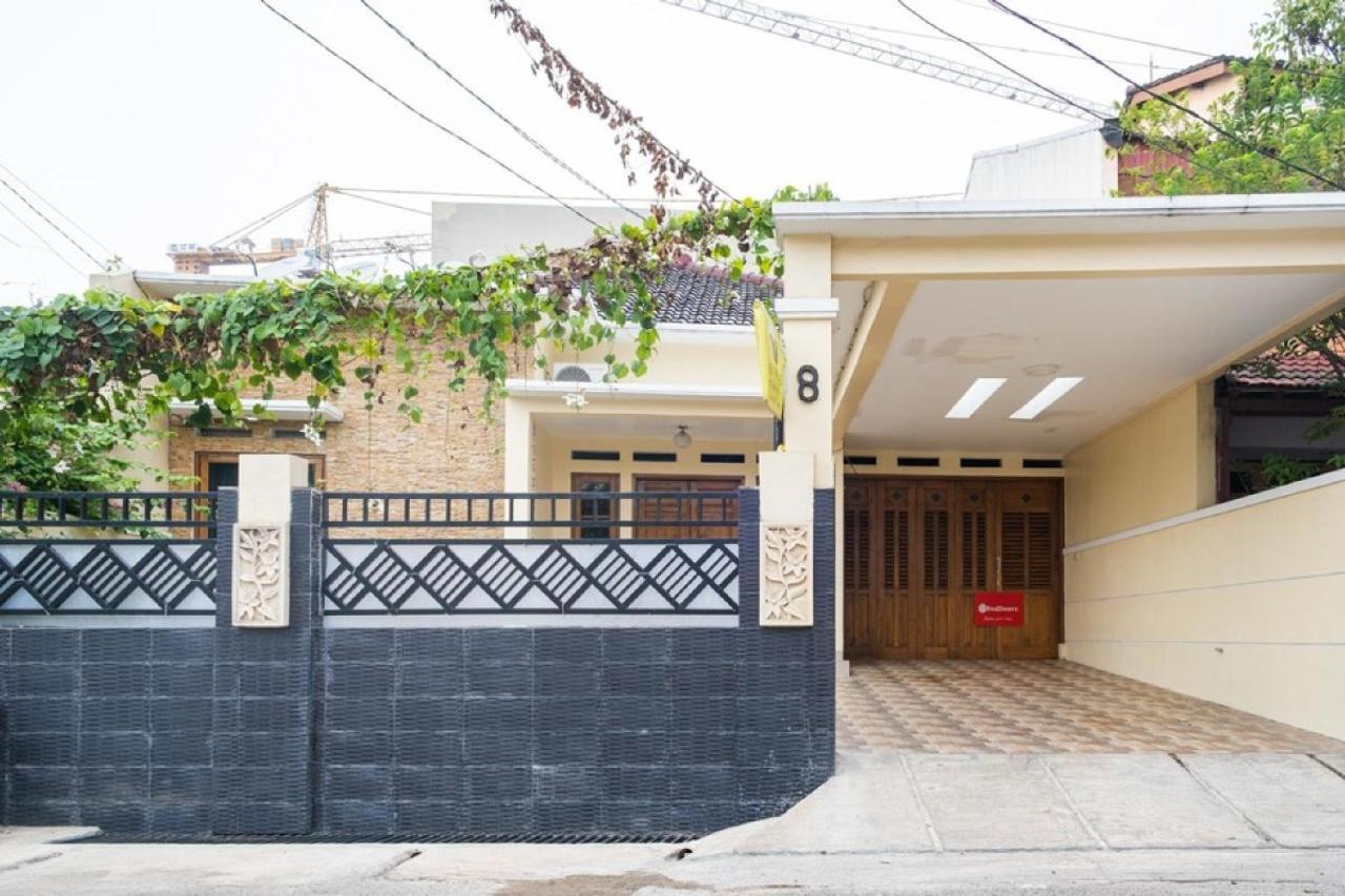 Reddoorz Syariah Near Grand Kota Bintang Hotel Бекаси Екстериор снимка